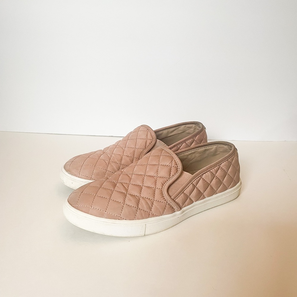 Steve Madden Pink Quilted Tennis Shoes size 9